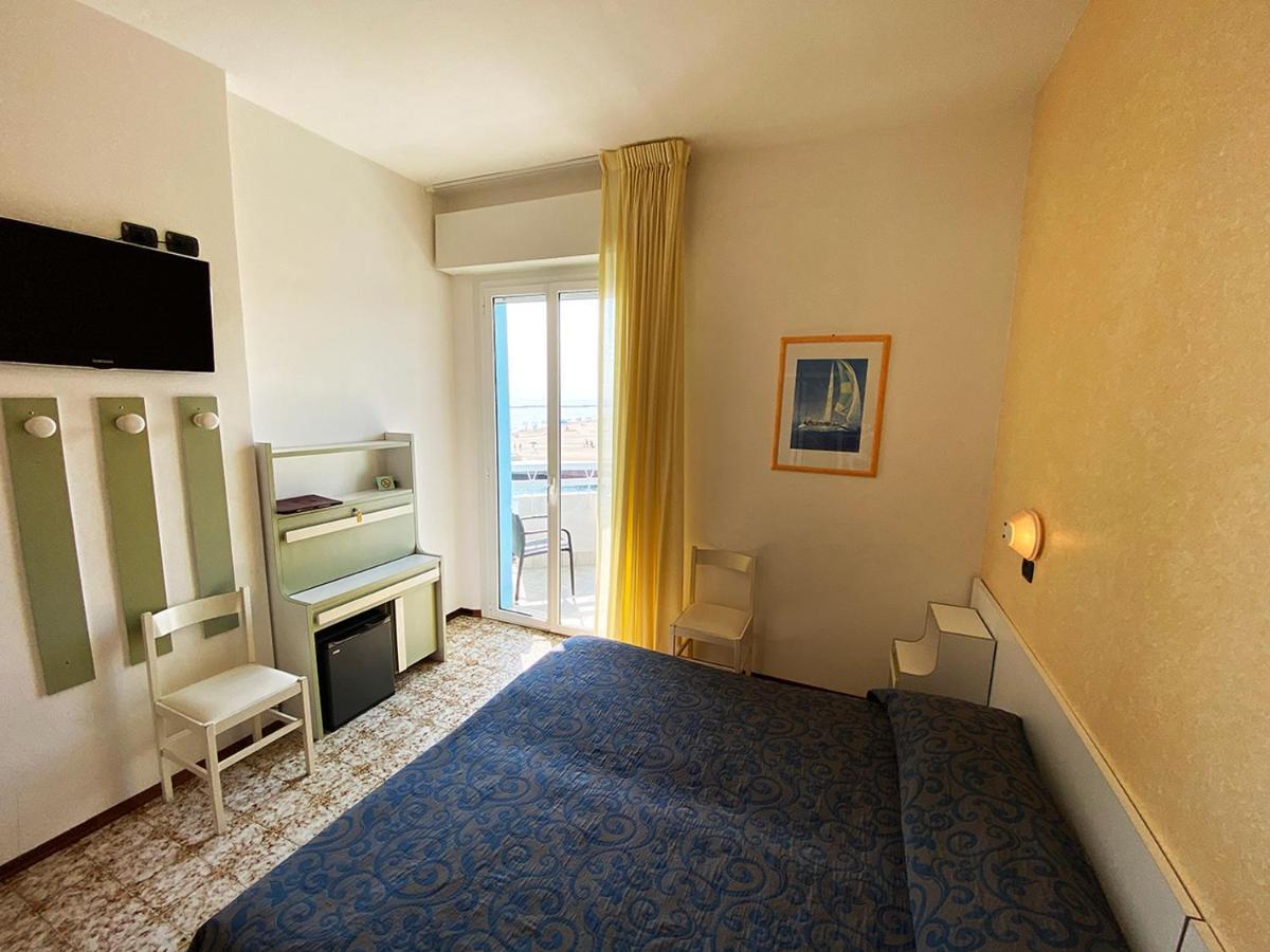 Hotel Levante Bellaria-Igea Marina Esterno foto