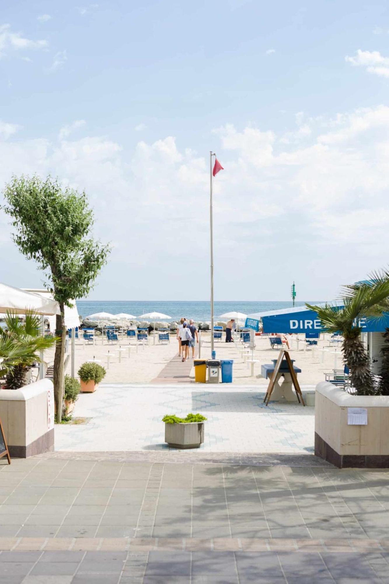 Hotel Levante Bellaria-Igea Marina Esterno foto