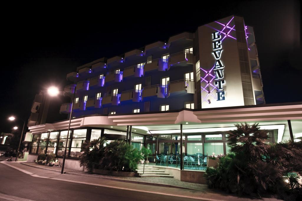 Hotel Levante Bellaria-Igea Marina Esterno foto